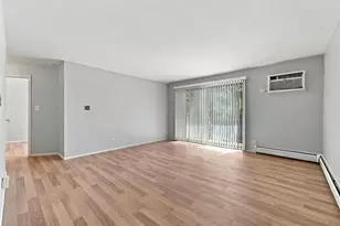 215 S Hale St, Addison, IL 60101 - Photo 11