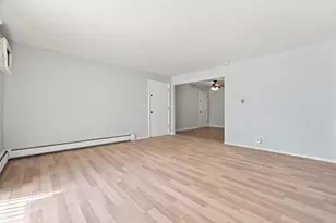 215 S Hale St, Addison, IL 60101 - Photo 13