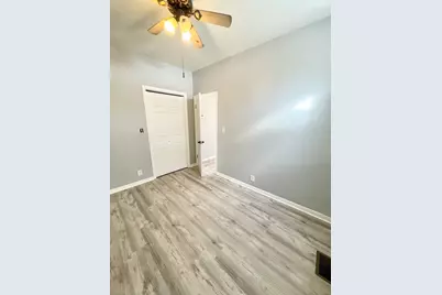 2333 W Ohio Street, Chicago, IL 60612 - Photo 5