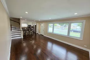 9104 Oleander Ave, Morton Grove, IL 60053 - Photo 5