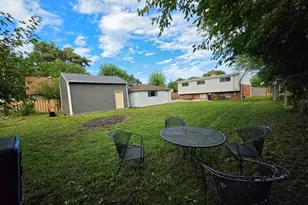 9104 Oleander Ave, Morton Grove, IL 60053 - Photo 35