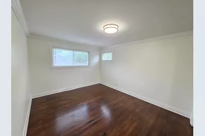 9104 Oleander Avenue, Morton Grove, IL 60053 - Photo 15