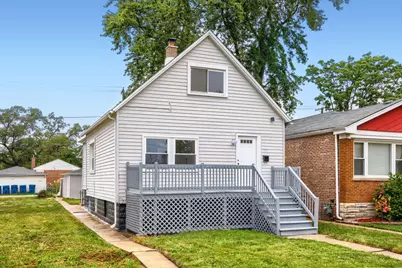 12540 S Wood Street, Calumet Park, IL 60827 - Photo 1