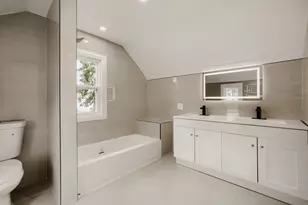 12540 S Wood St, Calumet Park, IL 60827 - Photo 15