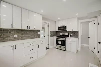 12540 S Wood Street, Calumet Park, IL 60827 - Photo 9