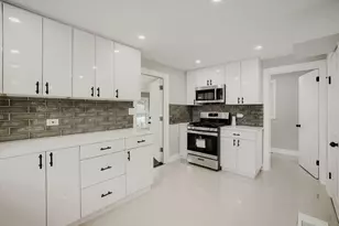 12540 S Wood St, Calumet Park, IL 60827 - Photo 9