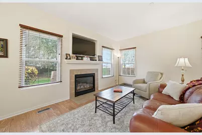 1836 Candlelight Circle #1836, Montgomery, IL 60538 - Photo 7