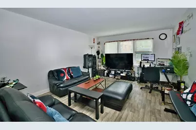 2643 W Farragut Avenue W #1W, Chicago, IL 60625 - Photo 3