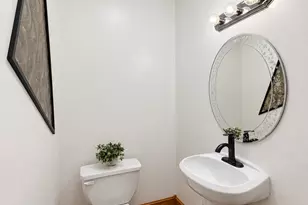4825 S Prairie Ave, Chicago, IL 60615 - Photo 13