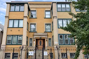4825 S Prairie Ave, Chicago, IL 60615 - Photo 1