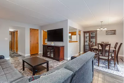 7112 W 108th Street #101, Worth, IL 60482 - Photo 7