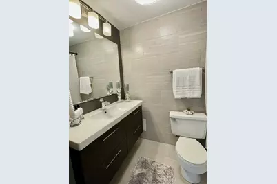 5445 N Sheridan Road #2510, Chicago, IL 60640 - Photo 11