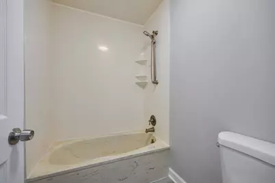 574 Ridge Avenue, Elk Grove Village, IL 60007 - Photo 21