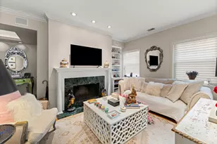 832 W Gunnison St, Chicago, IL 60640 - Photo 7