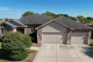 2874 Ryan Dr, New Lenox, IL 60451 - Photo 3