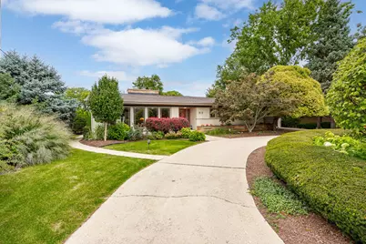 12 Meadowood Drive, Oak Brook, IL 60523 - Photo 3
