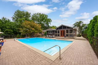 12 Meadowood Drive, Oak Brook, IL 60523 - Photo 63