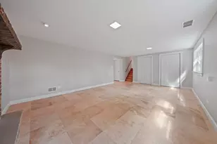 1617 Holly Ave, Darien, IL 60561 - Photo 21