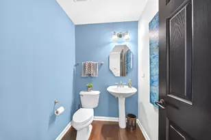 87 Valencia Pkwy, Gilberts, IL 60136 - Photo 17