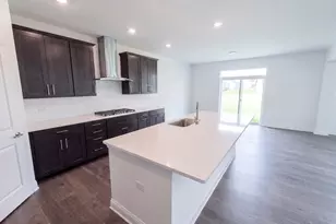 1856 Chandolin Ln, Elgin, IL 60124 - Photo 5
