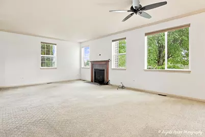 1028 Draper Road, McHenry, IL 60050 - Photo 7