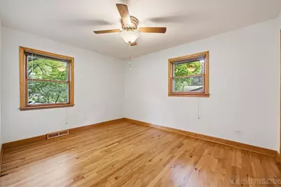 28W041 Elm Drive, West Chicago, IL 60185 - Photo 9
