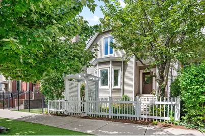 2520 W Medill Avenue, Chicago, IL 60647 - Photo 1