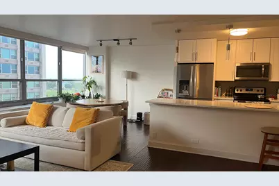 3550 N Lake Shore Drive #920, Chicago, IL 60657 - Photo 3