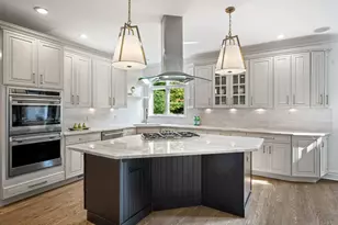 2303 Old Glenview Rd, Wilmette, IL 60091 - Photo 9