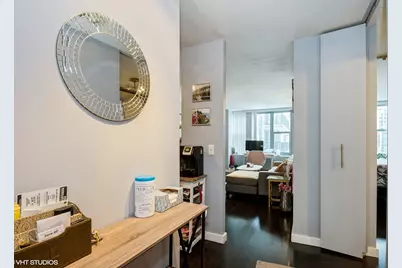 400 E Randolph Street #3502, Chicago, IL 60601 - Photo 7