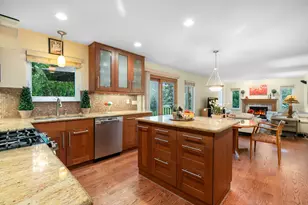 18101 W Hampshire Dr, Gurnee, IL 60031 - Photo 7