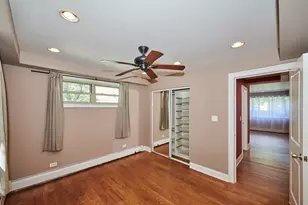 2205 W Highland Ave, Chicago, IL 60659 - Photo 13