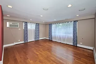 2205 W Highland Ave, Chicago, IL 60659 - Photo 7