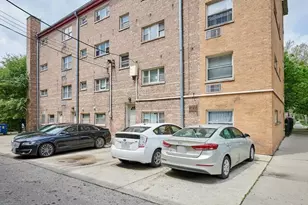 2205 W Highland Ave, Chicago, IL 60659 - Photo 17