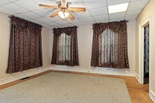 626 E Howard St, Pontiac, IL 61764 - Photo 5