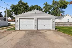 626 E Howard St, Pontiac, IL 61764 - Photo 63