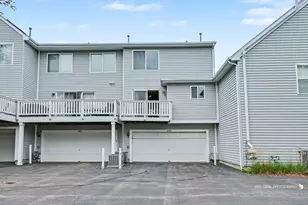 18639 W Sterling Ct, Grayslake, IL 60030 - Photo 15