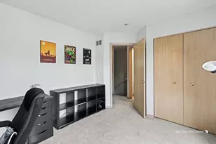 18639 W Sterling Ct, Grayslake, IL 60030 - Photo 13