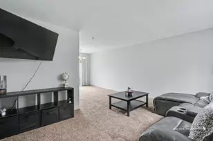 18639 W Sterling Ct, Grayslake, IL 60030 - Photo 3