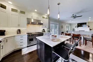 5608 N Fairview Ave, Chicago, IL 60631 - Photo 7