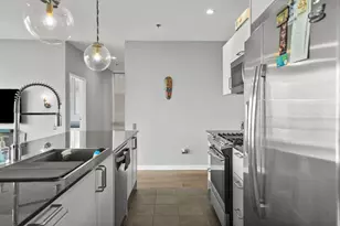 653 N Kingsbury St, Chicago, IL 60654 - Photo 15