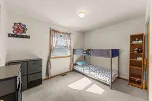 1917 N Hickory St, Crest Hill, IL 60403 - Photo 13