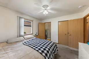 1917 N Hickory St, Crest Hill, IL 60403 - Photo 11