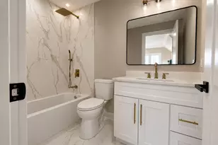 8003 S Oconto Ave, Bridgeview, IL 60455 - Photo 21