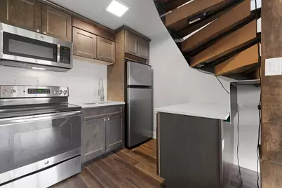 6166 N Sheridan Road #4A, Chicago, IL 60660 - Photo 5