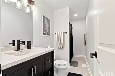 2321 Carriage Lane, Lindenhurst, IL 60046 - Photo 9
