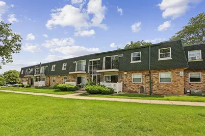 8427 W 99th Terrace #35-311, Palos Hills, IL 60465 - Photo 1