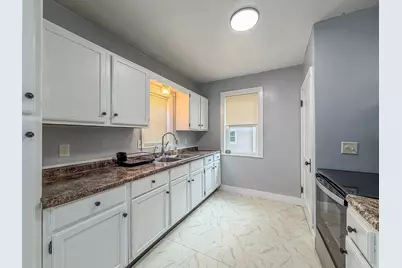 417 W Garfield Avenue, Cissna Park, IL 60924 - Photo 11