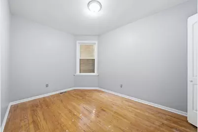 7949 S Marquette Avenue, Chicago, IL 60617 - Photo 23