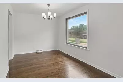 10816 Fletcher Avenue, Melrose Park, IL 60164 - Photo 5